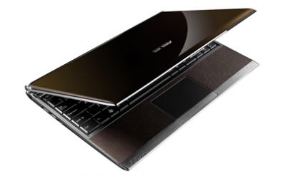 Stylový netbook od ASUSu