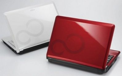 Fujitsu LOOX M - netbook pro každého